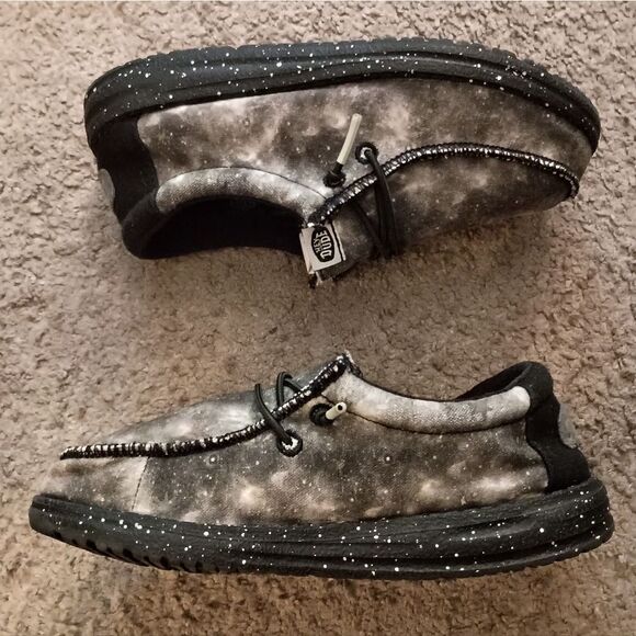 Hey Dude Wally Youth Galaxy Slip-on Shoes Boys Toddler Size 13 PRE-OWNED - Picture 3 of 6